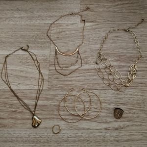 Gold tone jewelry chevron ring necklaces set